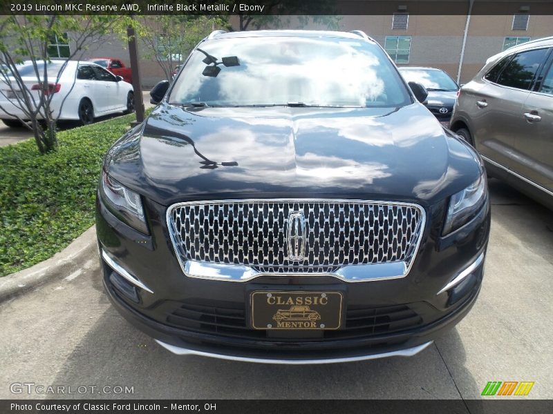 Infinite Black Metallic / Ebony 2019 Lincoln MKC Reserve AWD