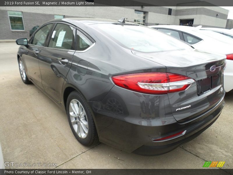 Magnetic / Medium Light Stone 2019 Ford Fusion SE