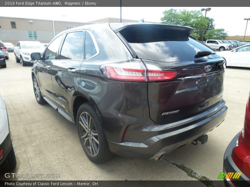 Magnetic / Ebony 2019 Ford Edge Titanium AWD