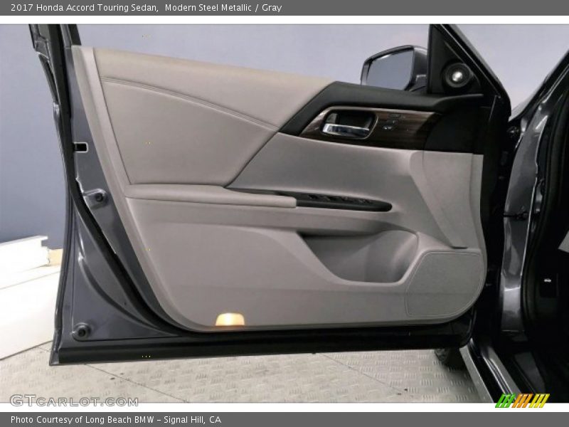 Modern Steel Metallic / Gray 2017 Honda Accord Touring Sedan
