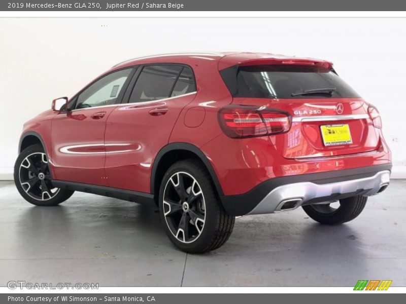Jupiter Red / Sahara Beige 2019 Mercedes-Benz GLA 250