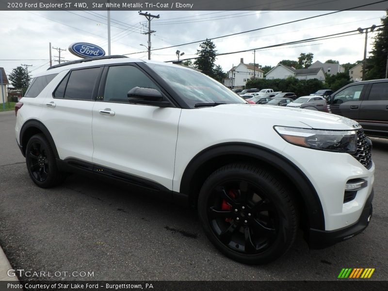 Front 3/4 View of 2020 Explorer ST 4WD