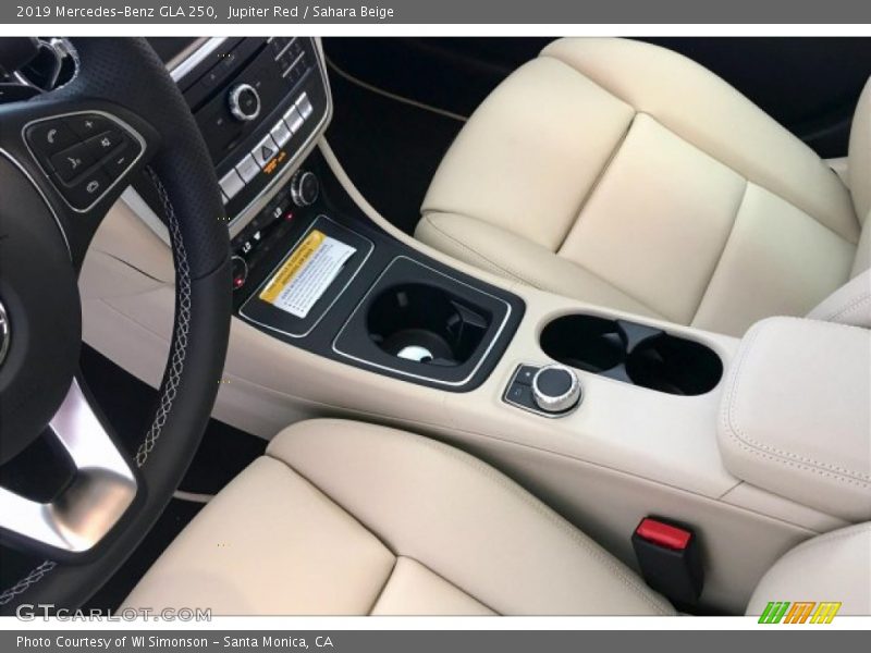 Jupiter Red / Sahara Beige 2019 Mercedes-Benz GLA 250