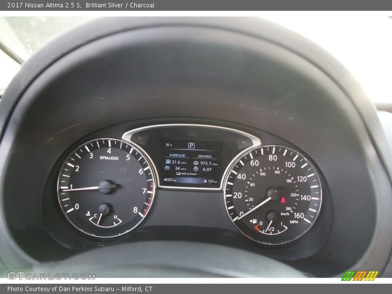 Brilliant Silver / Charcoal 2017 Nissan Altima 2.5 S