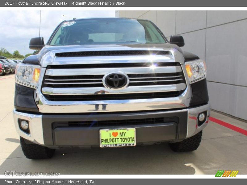 Midnight Black Metallic / Black 2017 Toyota Tundra SR5 CrewMax