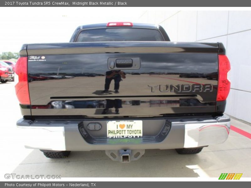 Midnight Black Metallic / Black 2017 Toyota Tundra SR5 CrewMax
