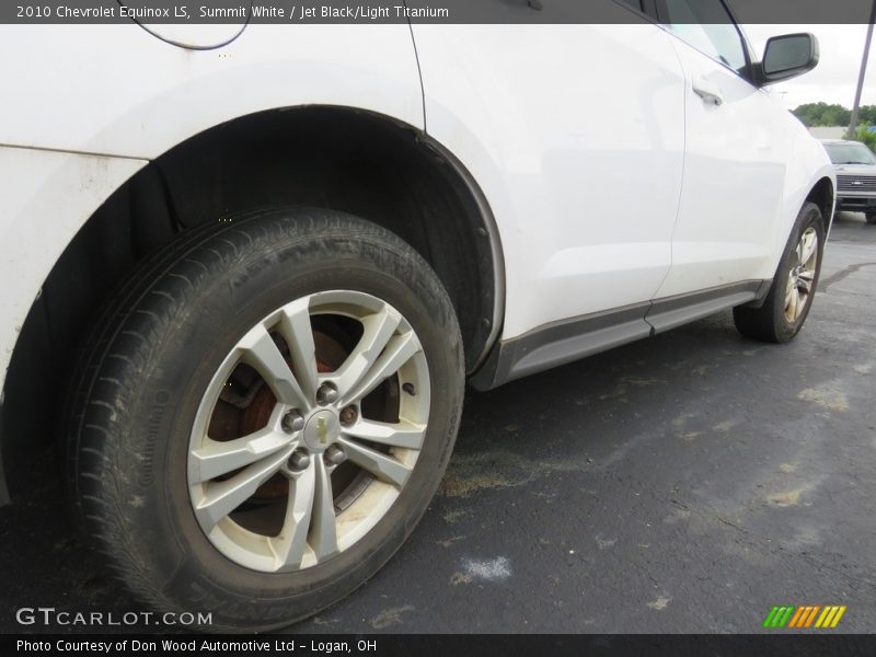 Summit White / Jet Black/Light Titanium 2010 Chevrolet Equinox LS