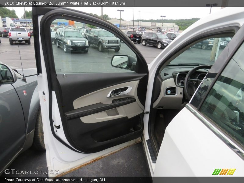 Summit White / Jet Black/Light Titanium 2010 Chevrolet Equinox LS