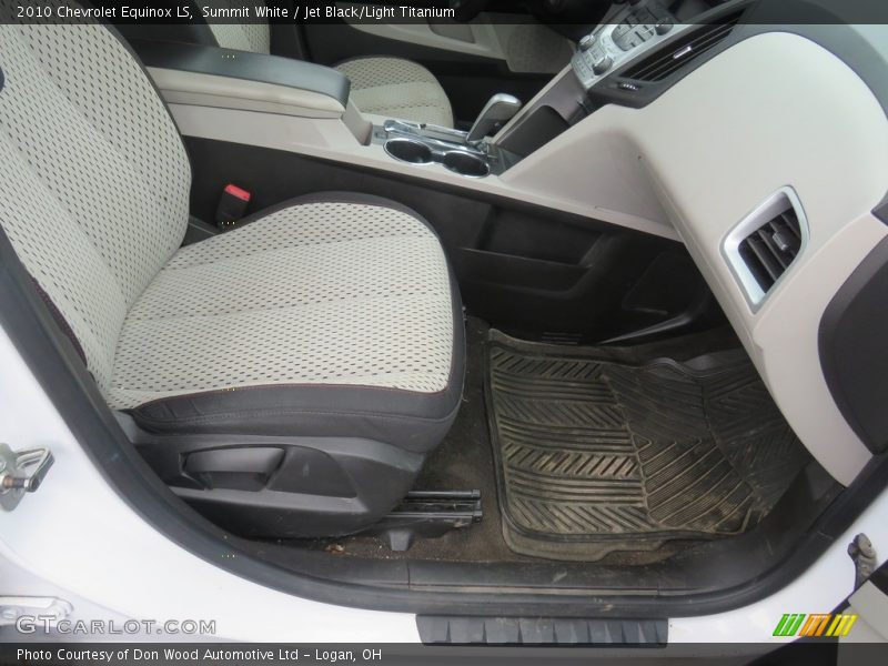 Summit White / Jet Black/Light Titanium 2010 Chevrolet Equinox LS