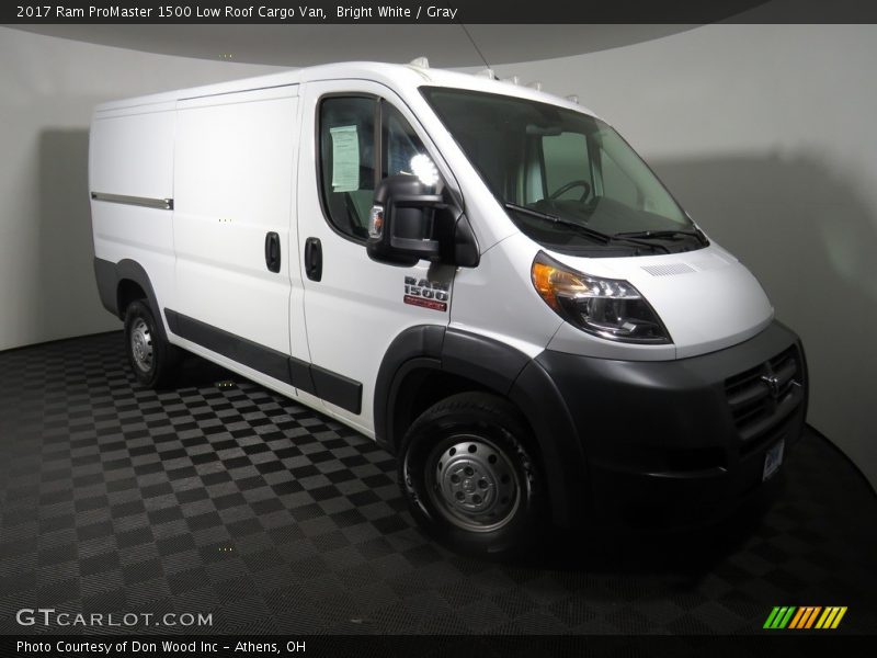 Bright White / Gray 2017 Ram ProMaster 1500 Low Roof Cargo Van