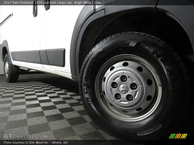 Bright White / Gray 2017 Ram ProMaster 1500 Low Roof Cargo Van