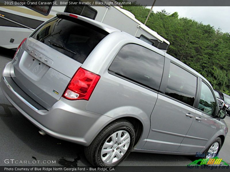 Billet Silver Metallic / Black/Light Graystone 2015 Dodge Grand Caravan SE