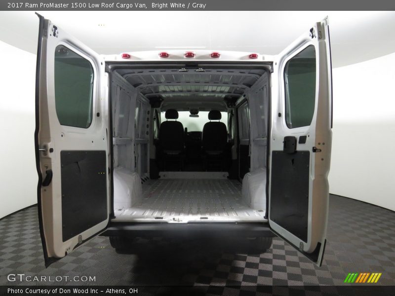 Bright White / Gray 2017 Ram ProMaster 1500 Low Roof Cargo Van