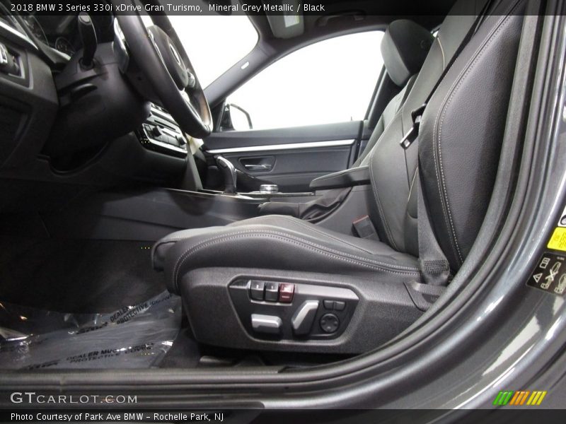 Mineral Grey Metallic / Black 2018 BMW 3 Series 330i xDrive Gran Turismo