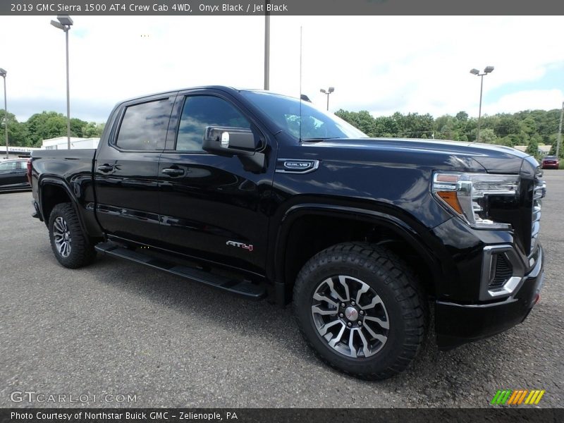  2019 Sierra 1500 AT4 Crew Cab 4WD Onyx Black