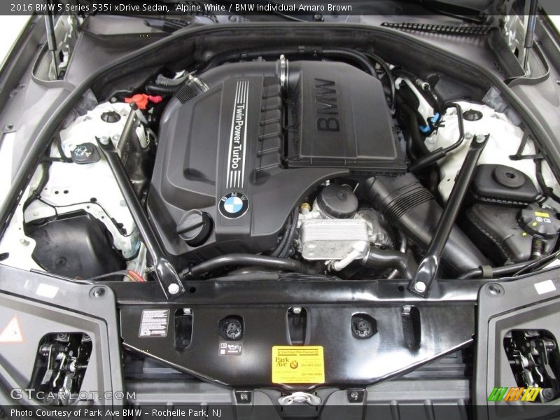Alpine White / BMW Individual Amaro Brown 2016 BMW 5 Series 535i xDrive Sedan