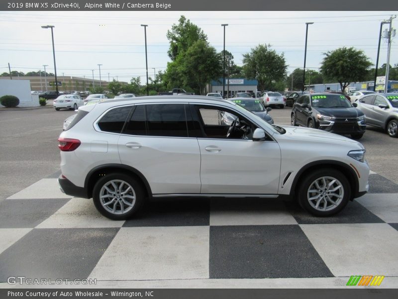 Alpine White / Canberra Beige 2019 BMW X5 xDrive40i