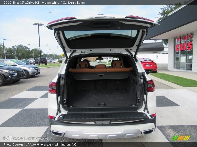 Alpine White / Canberra Beige 2019 BMW X5 xDrive40i