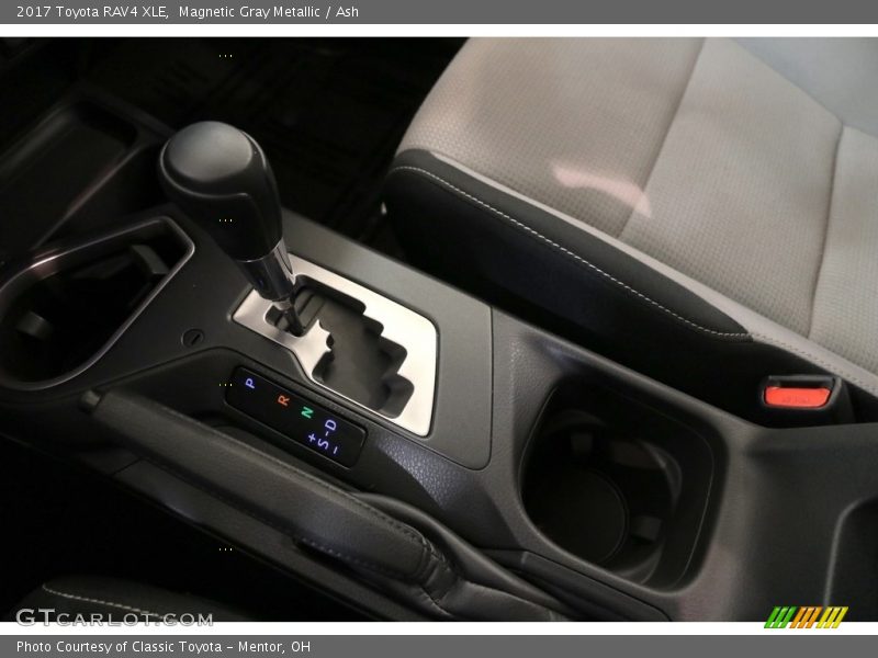 Magnetic Gray Metallic / Ash 2017 Toyota RAV4 XLE