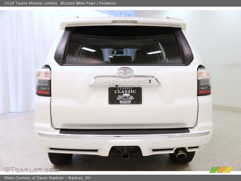 Blizzard White Pearl / Redwood 2018 Toyota 4Runner Limited