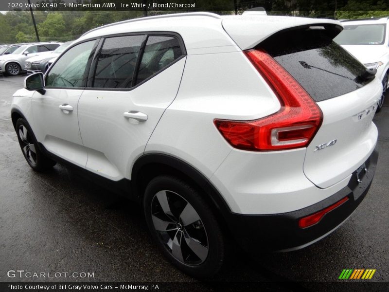 Ice White / Blond/Charcoal 2020 Volvo XC40 T5 Momentum AWD