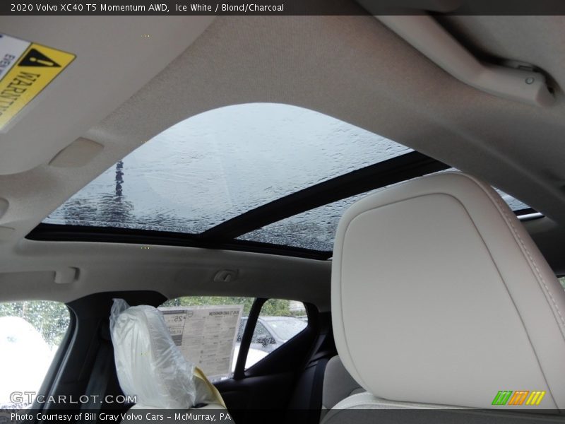 Sunroof of 2020 XC40 T5 Momentum AWD