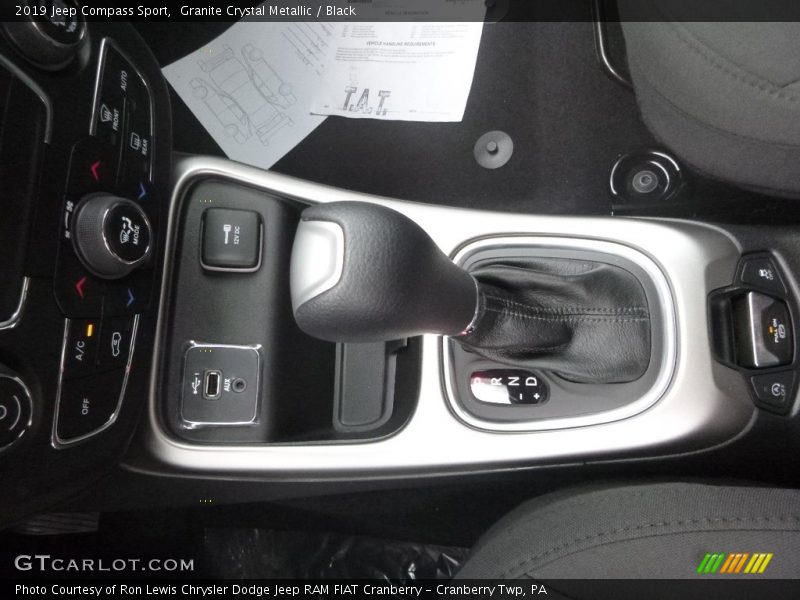 Granite Crystal Metallic / Black 2019 Jeep Compass Sport