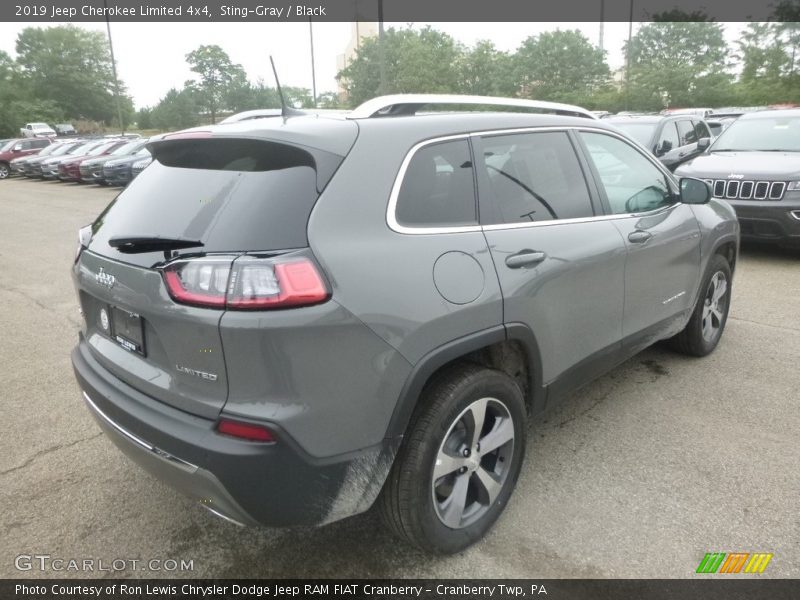 Sting-Gray / Black 2019 Jeep Cherokee Limited 4x4