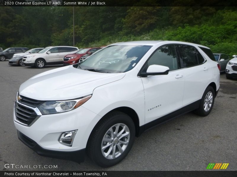 Front 3/4 View of 2020 Equinox LT AWD
