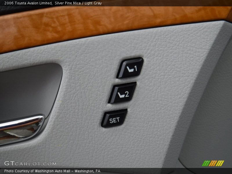 Silver Pine Mica / Light Gray 2006 Toyota Avalon Limited