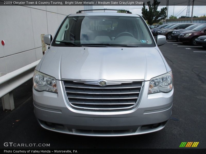 Bright Silver Metallic / Medium Slate Gray/Light Shale 2009 Chrysler Town & Country Touring