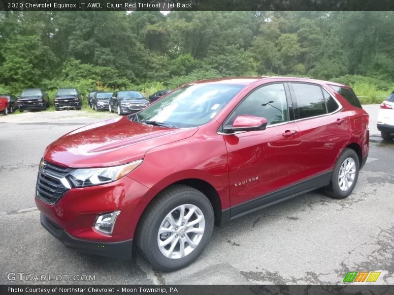 Front 3/4 View of 2020 Equinox LT AWD