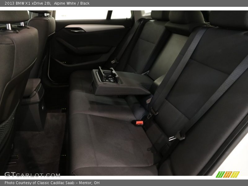 Alpine White / Black 2013 BMW X1 xDrive 28i