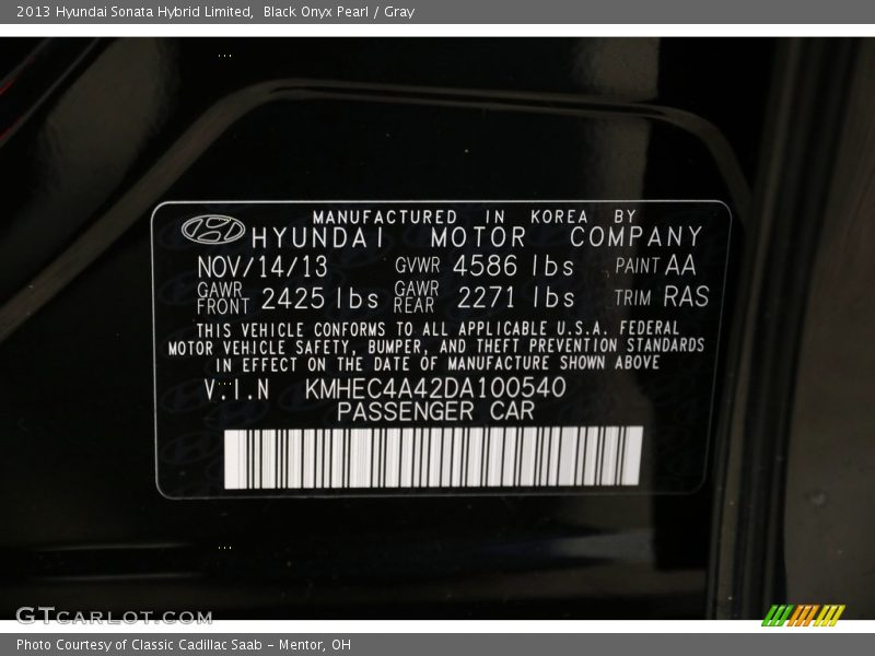 Black Onyx Pearl / Gray 2013 Hyundai Sonata Hybrid Limited