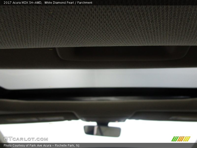 White Diamond Pearl / Parchment 2017 Acura MDX SH-AWD