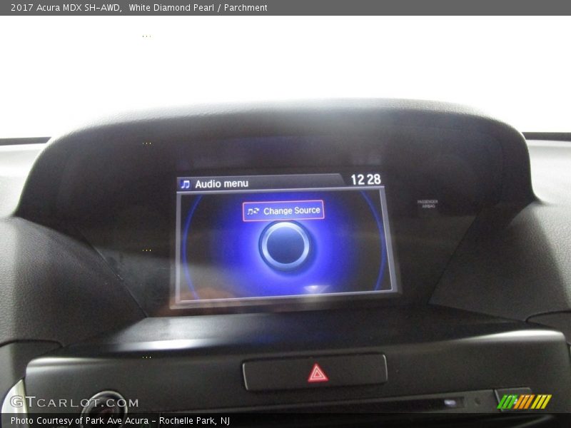 White Diamond Pearl / Parchment 2017 Acura MDX SH-AWD