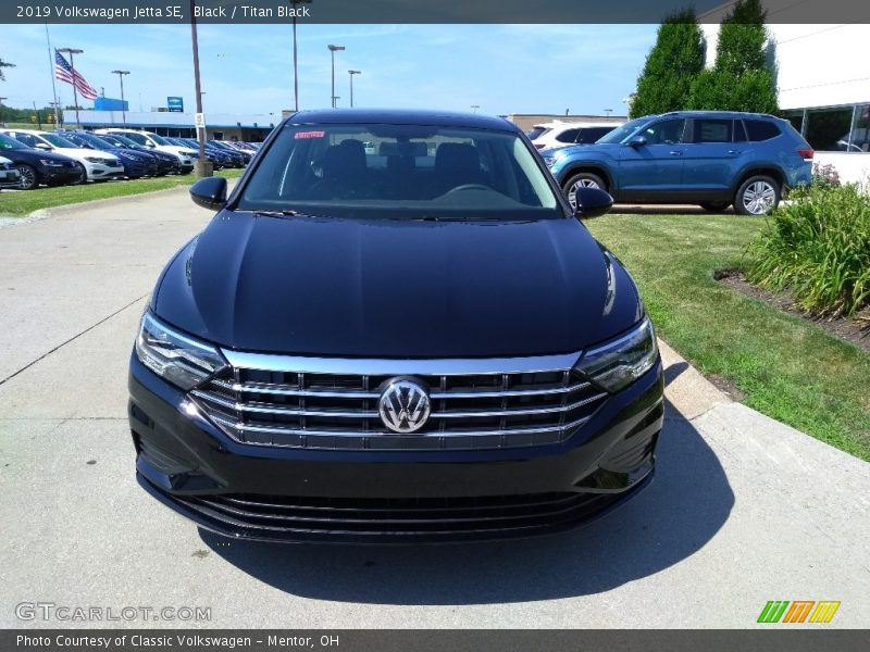 Black / Titan Black 2019 Volkswagen Jetta SE