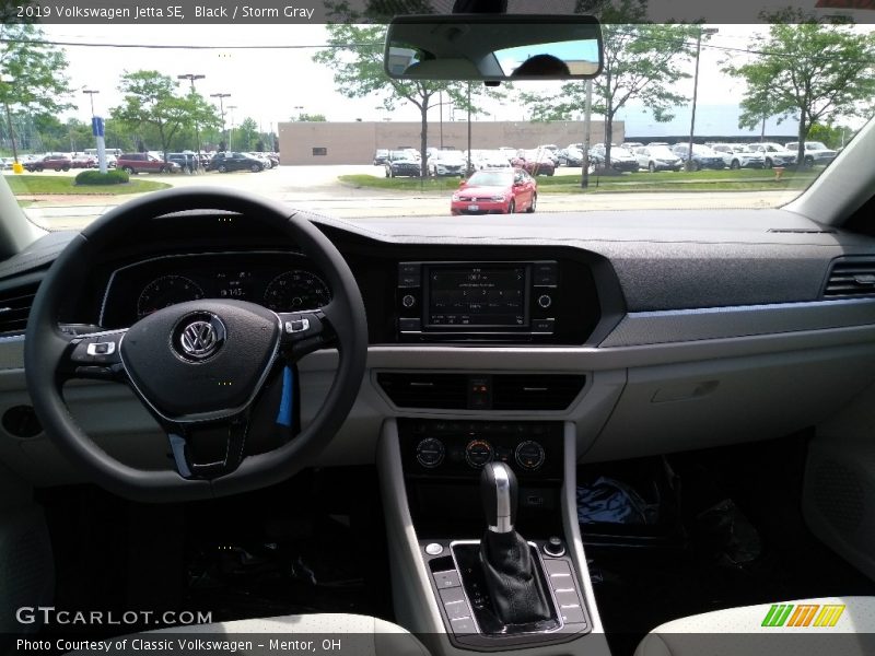 Black / Storm Gray 2019 Volkswagen Jetta SE