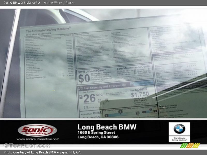 Alpine White / Black 2019 BMW X3 sDrive30i