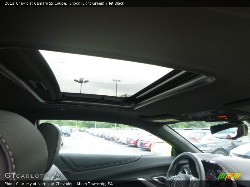 Shock (Light Green) / Jet Black 2019 Chevrolet Camaro SS Coupe