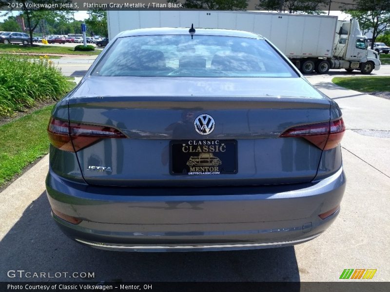 Platinum Gray Metallic / Titan Black 2019 Volkswagen Jetta S