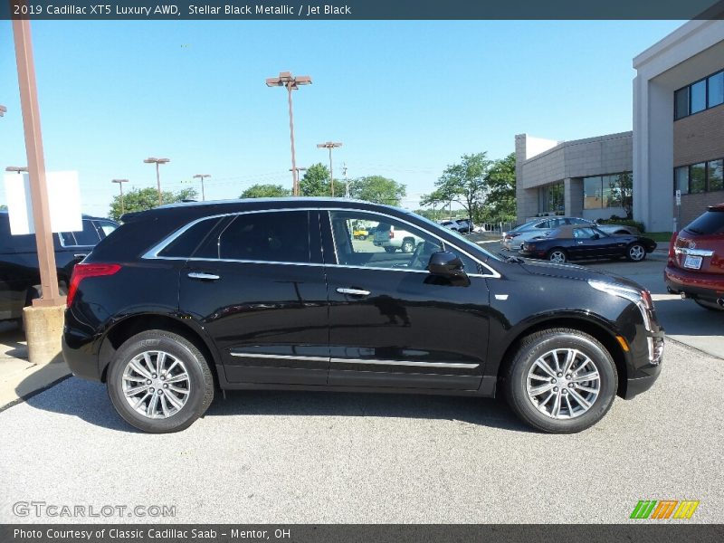 Stellar Black Metallic / Jet Black 2019 Cadillac XT5 Luxury AWD