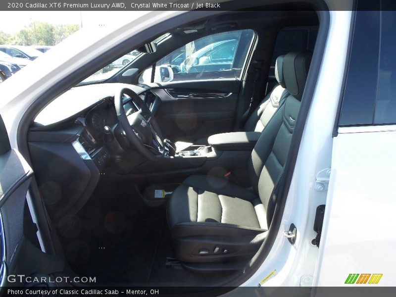 Crystal White Tricoat / Jet Black 2020 Cadillac XT6 Premium Luxury AWD