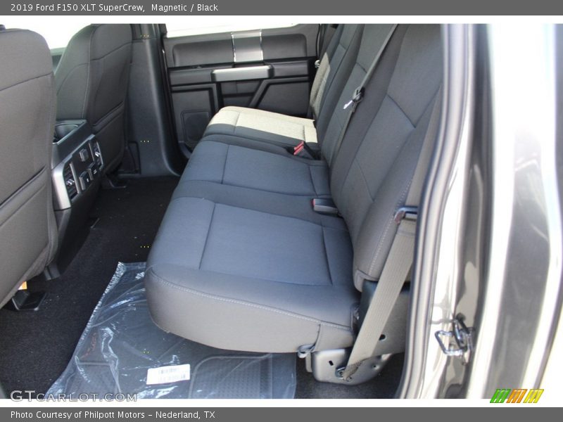 Magnetic / Black 2019 Ford F150 XLT SuperCrew