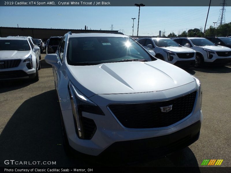 Crystal White Tricoat / Jet Black 2019 Cadillac XT4 Sport AWD