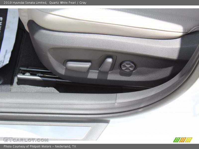 Quartz White Pearl / Gray 2019 Hyundai Sonata Limited