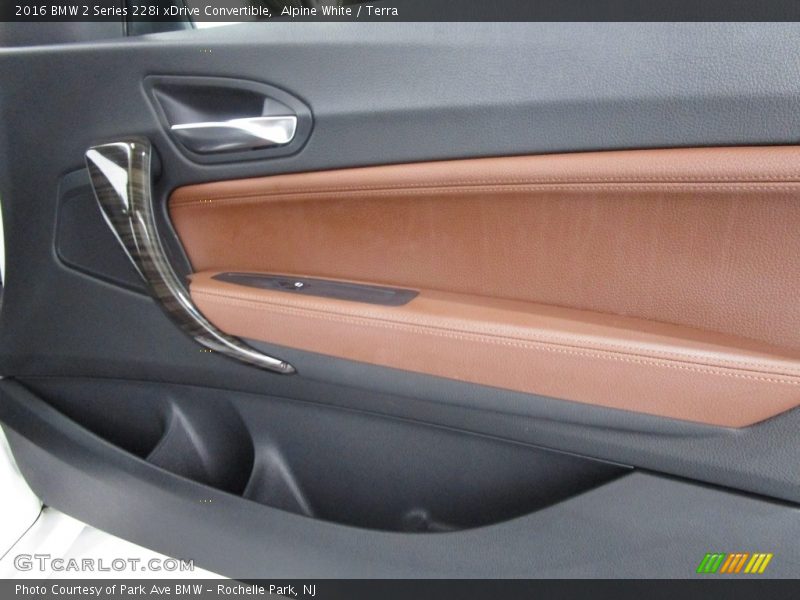 Alpine White / Terra 2016 BMW 2 Series 228i xDrive Convertible