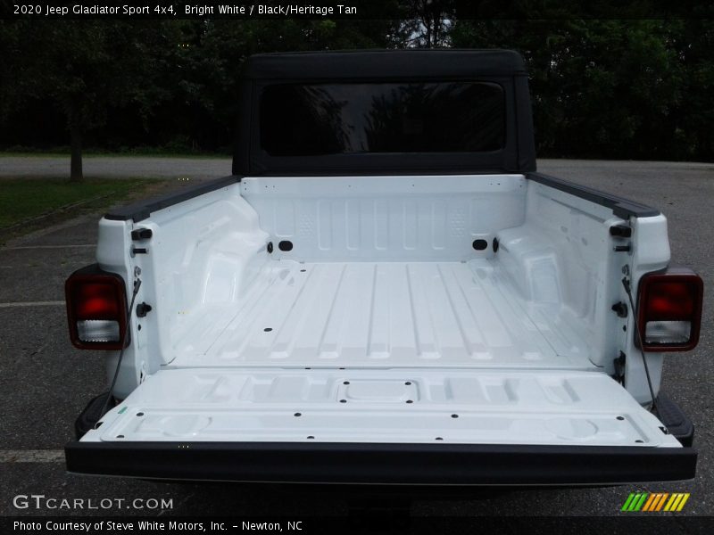 Bright White / Black/Heritage Tan 2020 Jeep Gladiator Sport 4x4