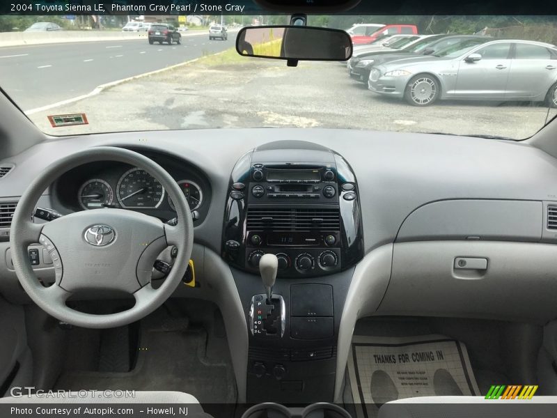 Phantom Gray Pearl / Stone Gray 2004 Toyota Sienna LE
