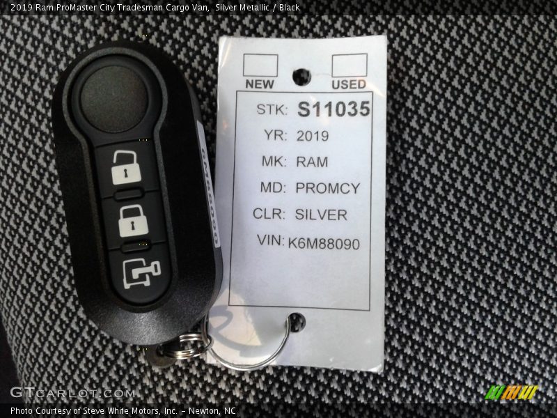 Silver Metallic / Black 2019 Ram ProMaster City Tradesman Cargo Van